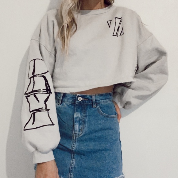 SOLD ☆ Zendaya rare cropped style sweatshirt - Picture 2 of 5